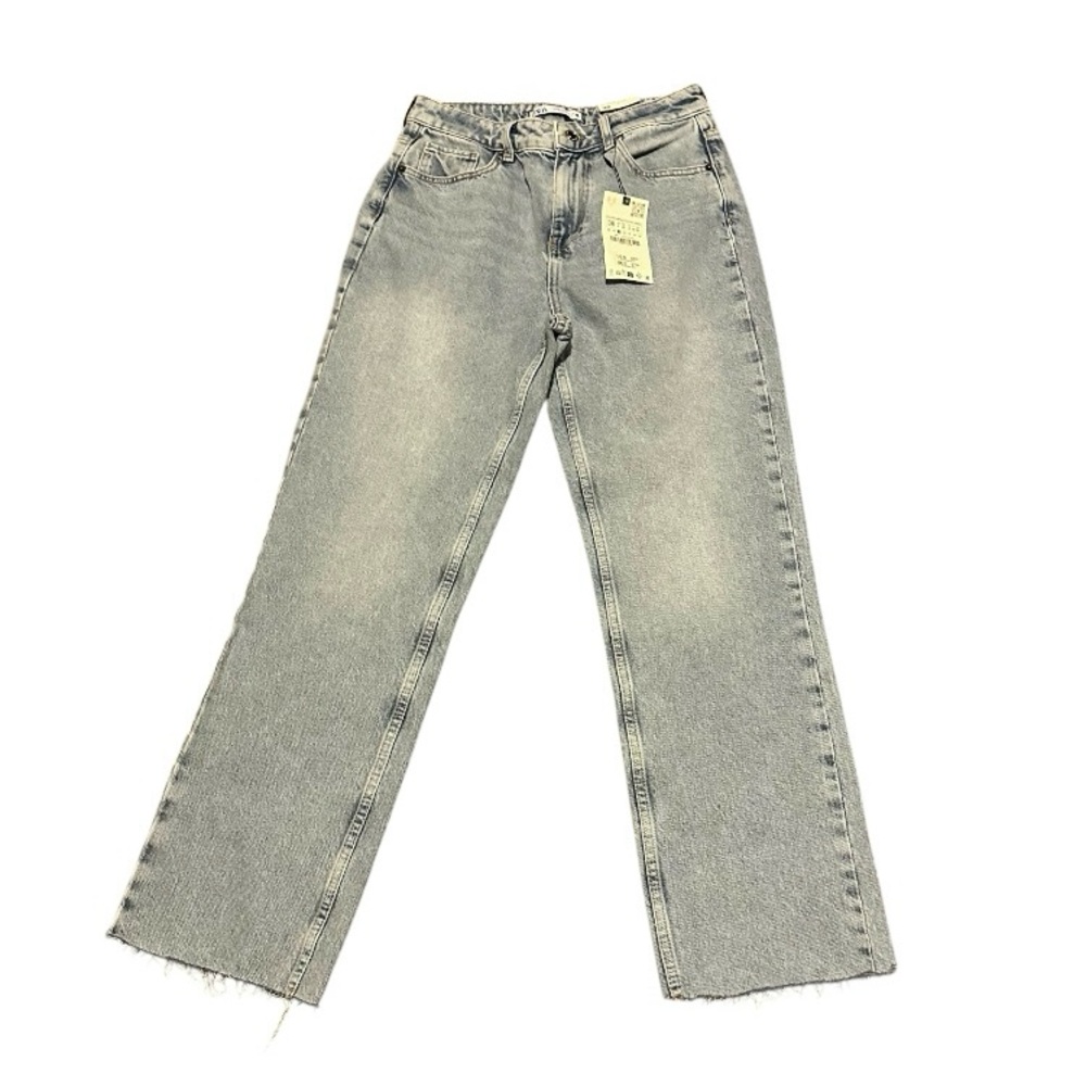 Zara Women’s Straight Fit High Rise Jeans Size 4 NWT